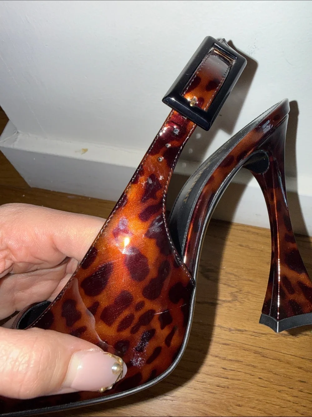 Saint Laurent Tortoiseshell Pointed Slingback Heels - Picture 10 of 10